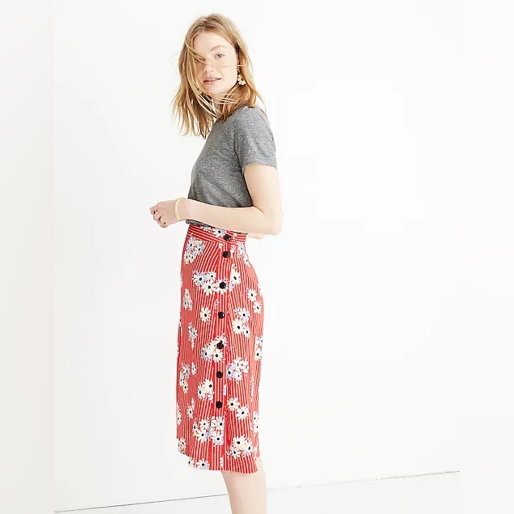 Madewell Side Button Skirt in Daisy Society